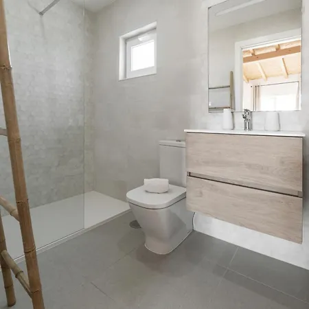 Surf & Chill Peniche * Атогиа-да-Балейя