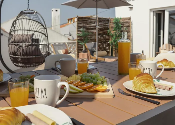 Surf & Chill Peniche